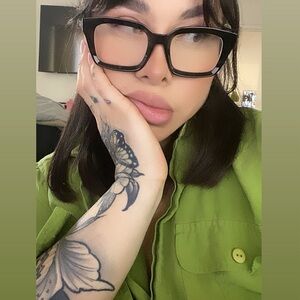 Meet your Posher, Maritza